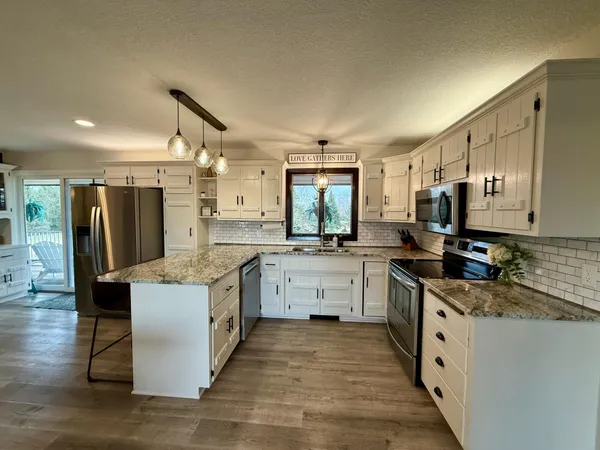 $565,000 | 705 Timberline Drive Southeast, Oronoco, MN 55960