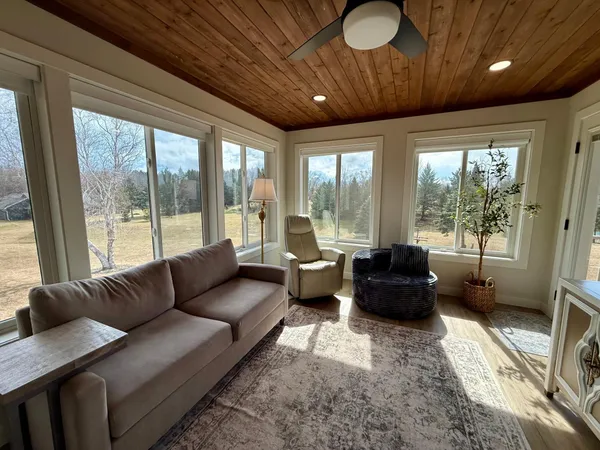 $565,000 | 705 Timberline Drive Southeast, Oronoco, MN 55960