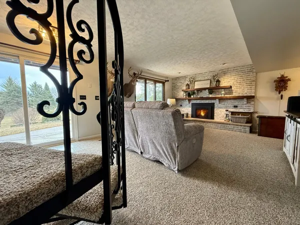 $565,000 | 705 Timberline Drive Southeast, Oronoco, MN 55960