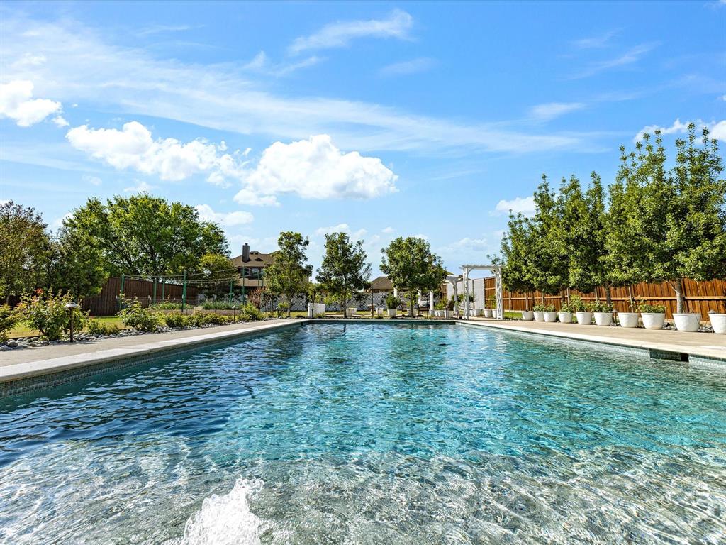 146 Old Bridge Road Waxahachie, TX 75165 - Photo 31 of 40 a view of outdoor space with garden view