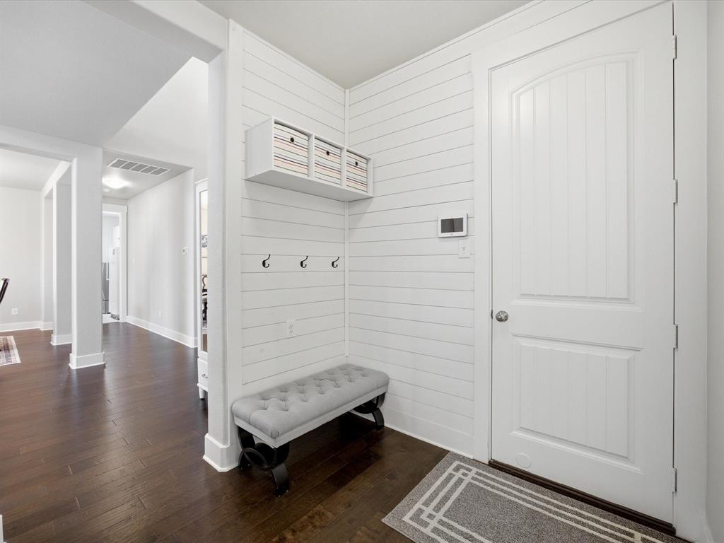 146 Old Bridge Road Waxahachie, TX 75165 - Photo 7 of 40 a bathroom with a shower