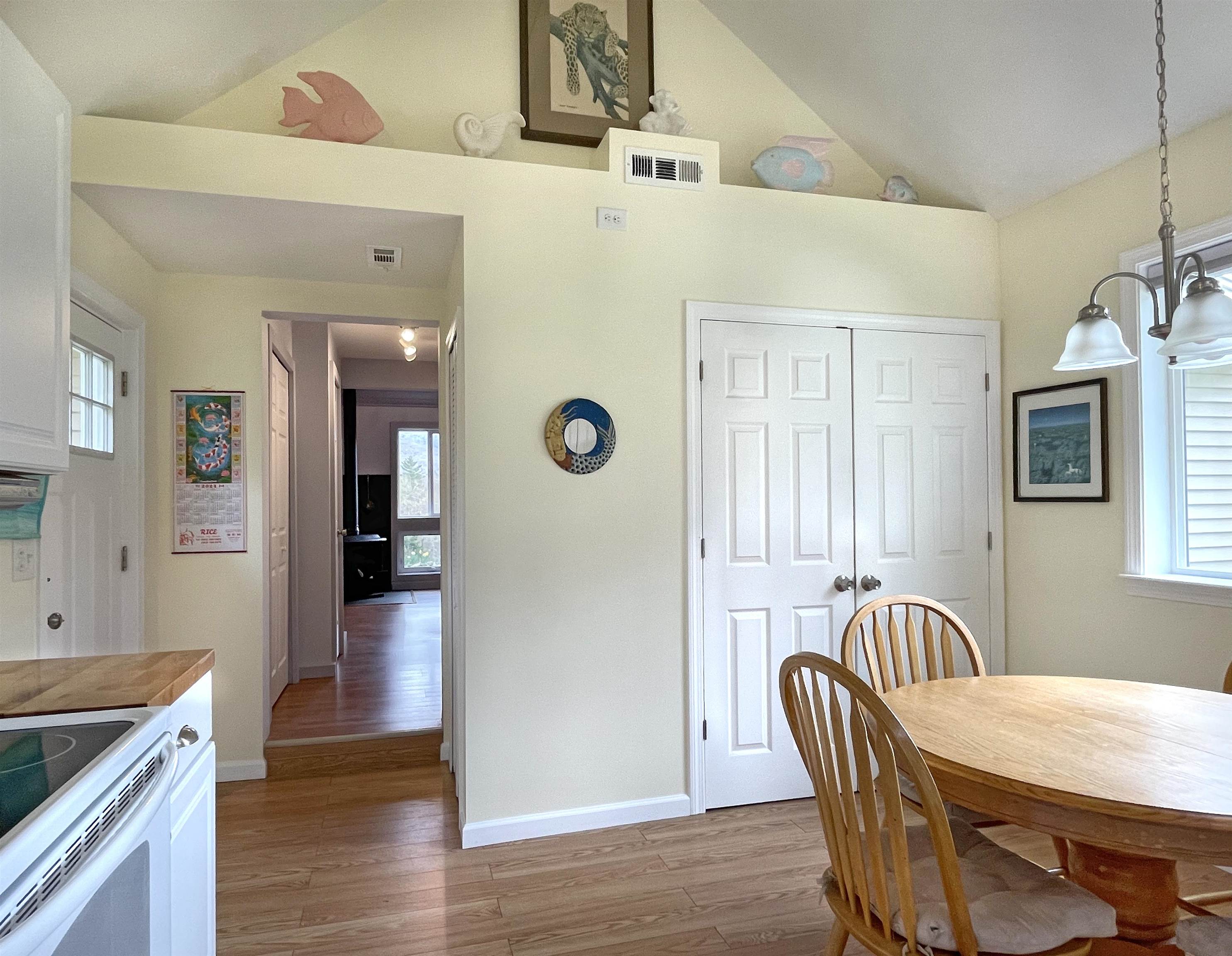383 Moody Road Lincoln, VT 05443 - Photo 5 of 33