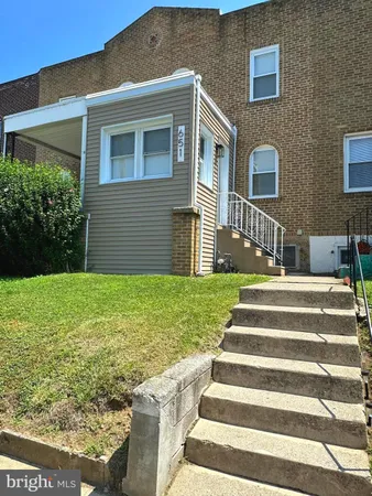 $214,900 | 651 Copley Road, Upper Darby, PA 19082