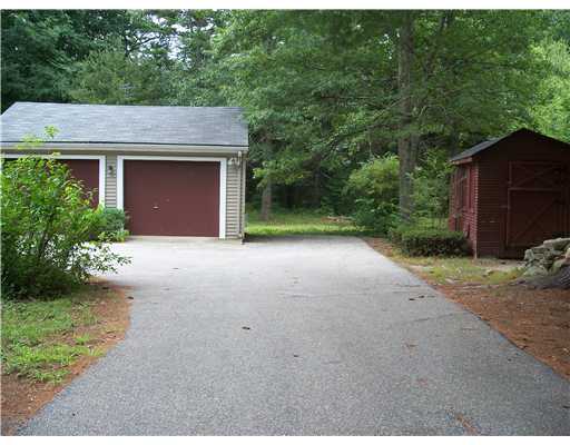 275 Hammet Road Coventry, RI 02816 - Photo 8 of 12 Parking Lot/Garage.