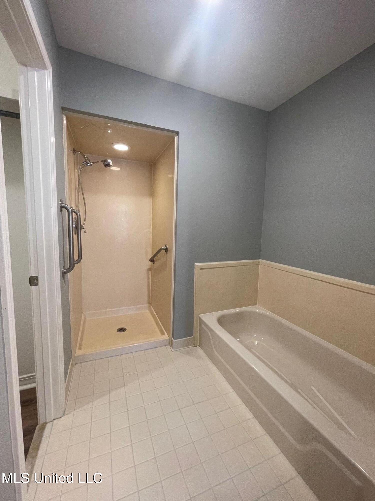 28 Lamplighter Road Pearl, MS 39208 - Photo 17 of 23 IMG_1476