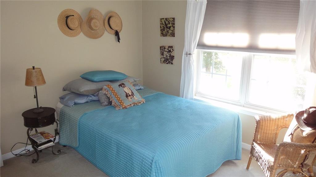 7234 Swans Run Road Charlotte, NC 28226 - Photo 11 of 17 Gallery Image 11