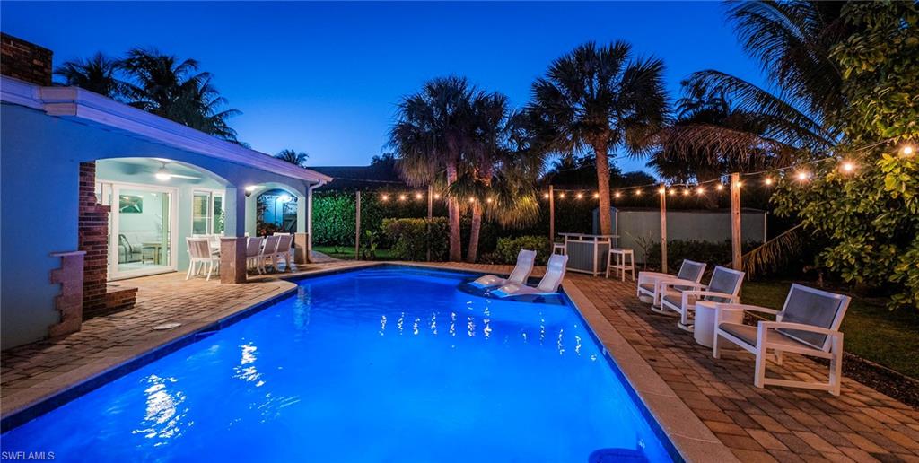 1385 Wisconsin Drive Naples, FL 34103 - Photo 37 of 43