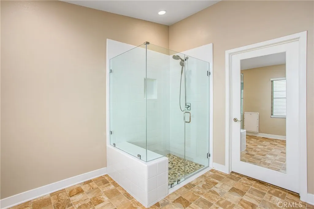 1567 Park Haven Drive Rialto, CA 92376 - Photo 13 of 35 Master Bathroom Shower