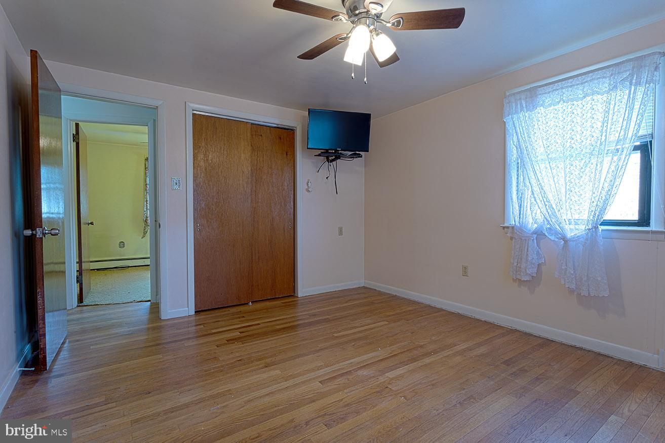 818 Rhodora Avenue Reading, PA 19605 - Photo 15 of 33