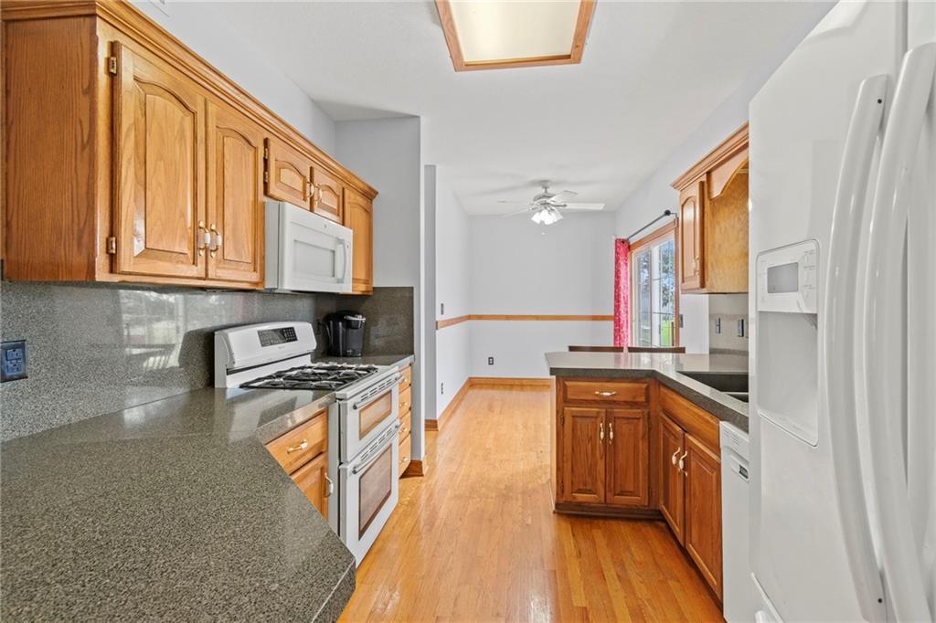 1330 North Lake City Valley Road Buckner, MO 64016 - Photo 11 of 46