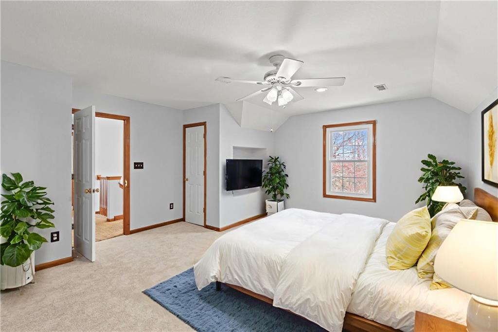 1330 North Lake City Valley Road Buckner, MO 64016 - Photo 22 of 46