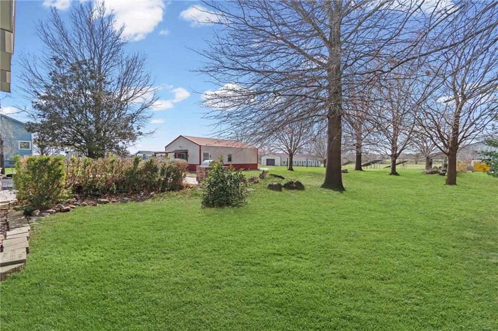 1330 North Lake City Valley Road Buckner, MO 64016 - Photo 33 of 46