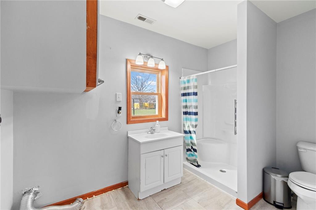 1330 North Lake City Valley Road Buckner, MO 64016 - Photo 43 of 46