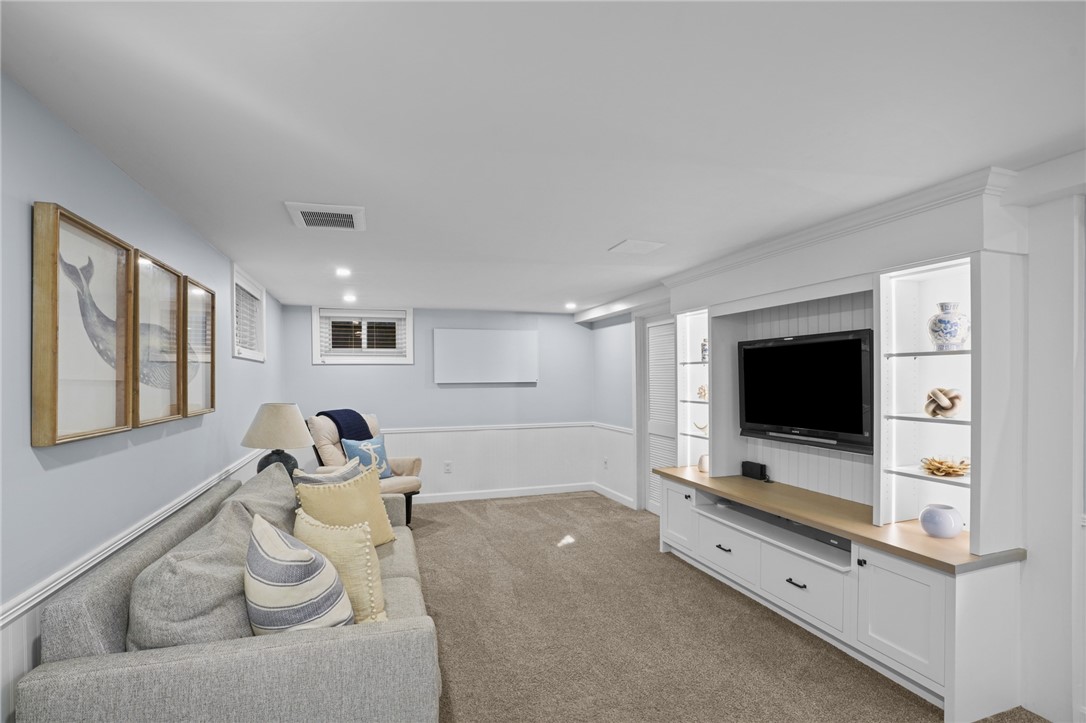 25 Ledge Road East Greenwich, RI 02818 - Photo 43 of 50 Gallery Image 43