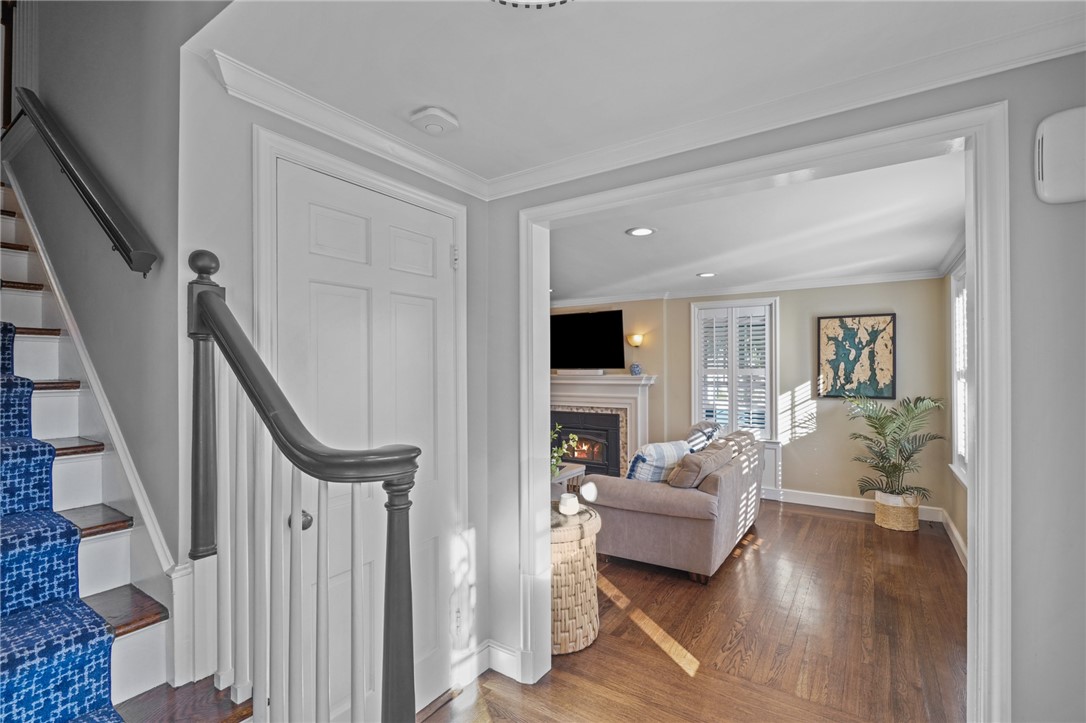 25 Ledge Road East Greenwich, RI 02818 - Photo 6 of 50 Gallery Image 6