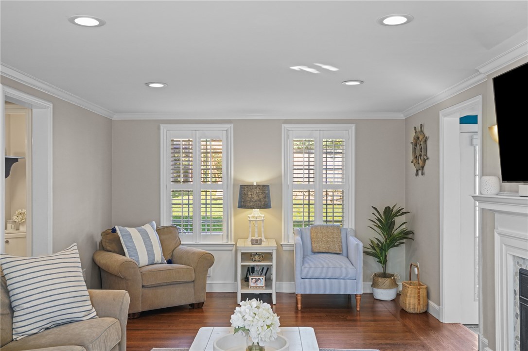 25 Ledge Road East Greenwich, RI 02818 - Photo 10 of 50 Gallery Image 10