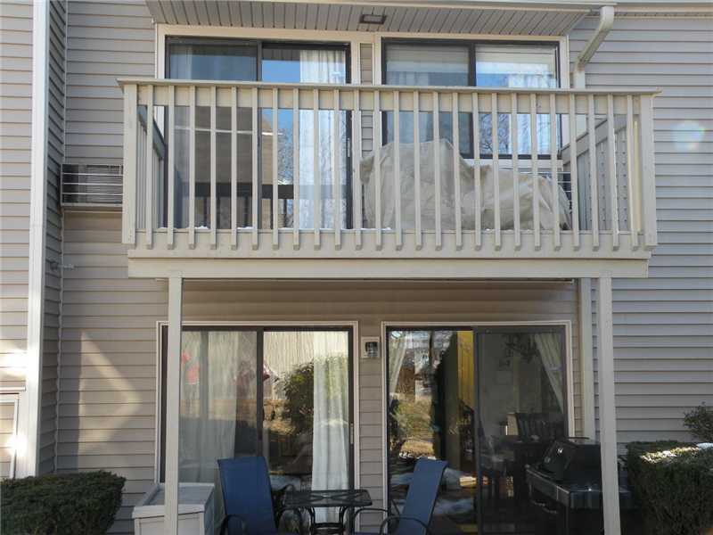 377 Glenbrook Road Stamford, CT 06906 - Photo 15 of 15 a view of wooden balcony