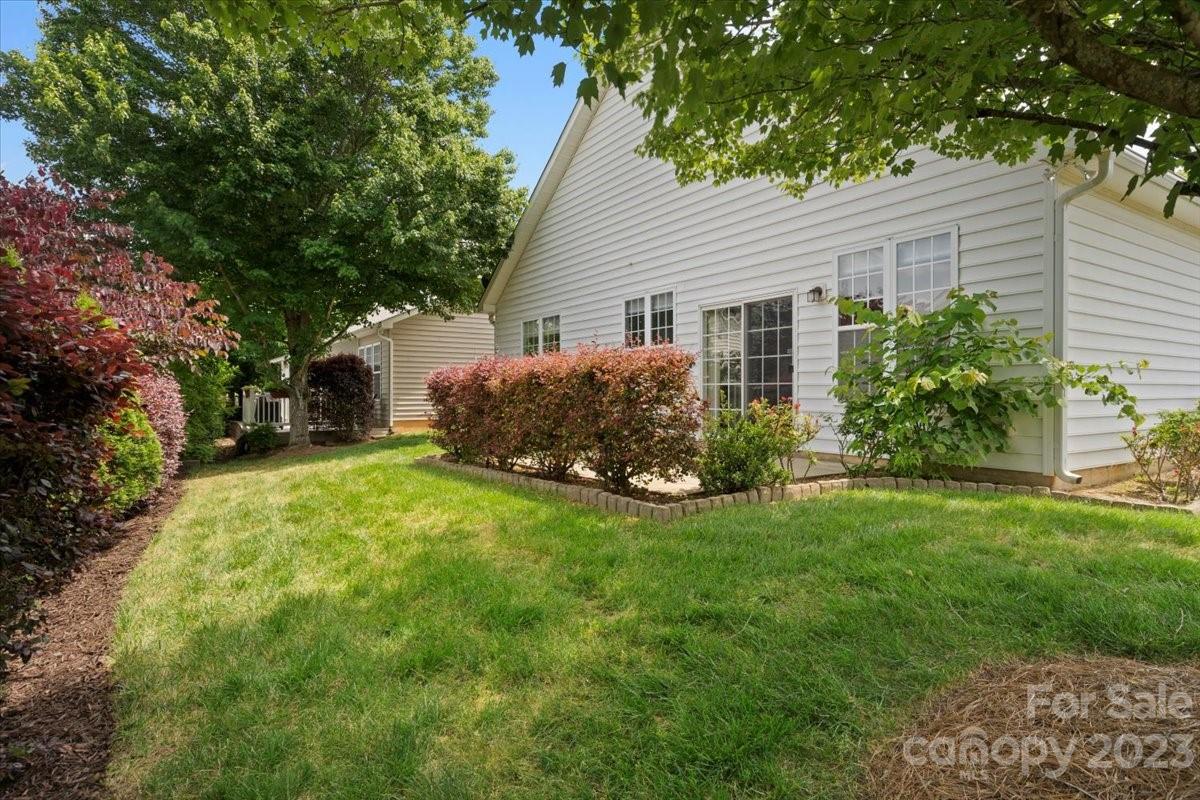 999 Platinum Drive Fort Mill, SC 29708 - Photo 15 of 16 Gallery Image 15