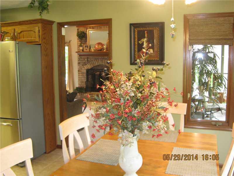 4438 Moss Ridge Lane Indianapolis, IN 46237 - Photo 14 of 22 Gallery Image 14