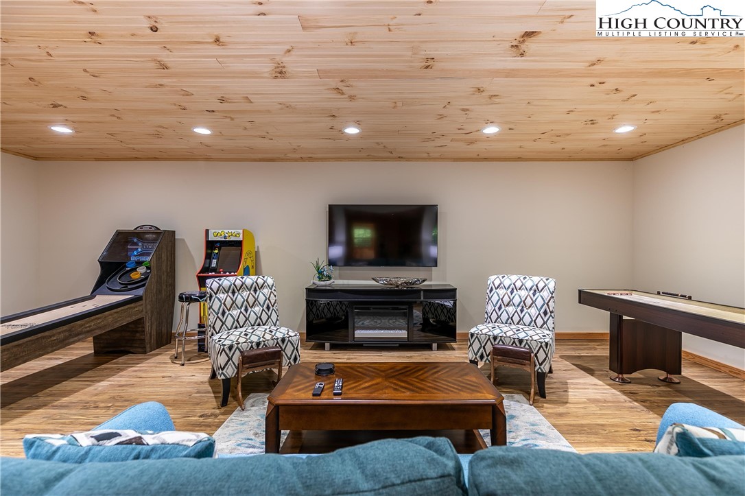 2977 Pine Run Road Boone, NC 28607 - Photo 25 of 41 Gallery Image 25