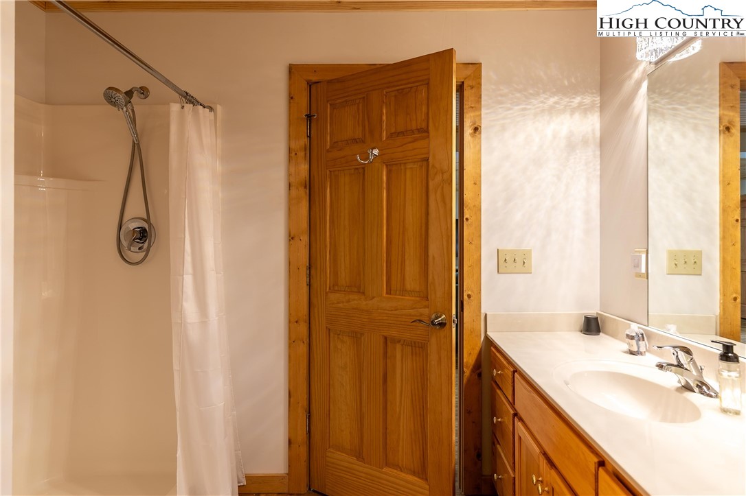 2977 Pine Run Road Boone, NC 28607 - Photo 35 of 41 Gallery Image 35