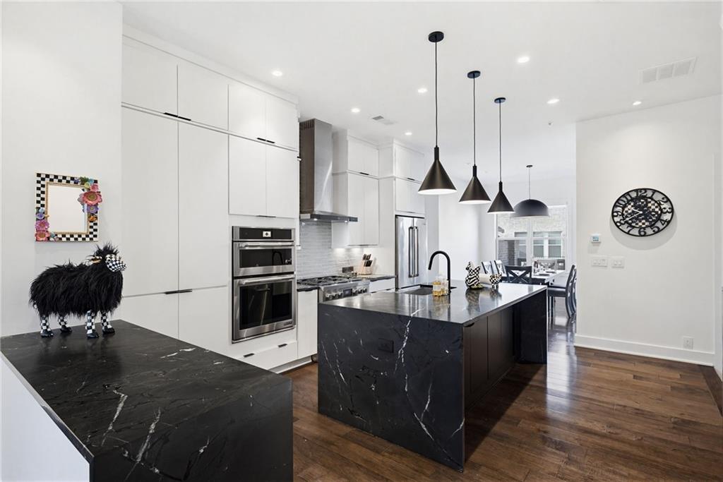 3573 Parkside Way Brookhaven, GA 30319 - Photo 3 of 27