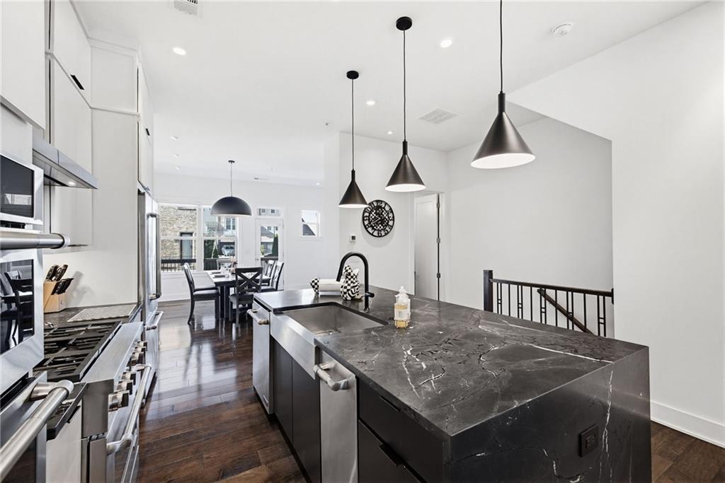 3573 Parkside Way Brookhaven, GA 30319 - Photo 6 of 27