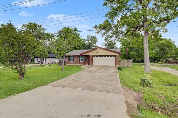 $230,000 | 3109 Louisiana Avenue, Bryan, TX 77803