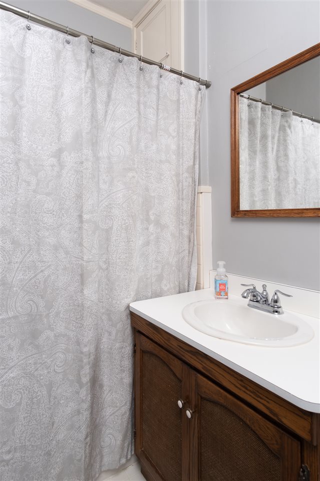 2103 Guilford Road Rockford, IL 61107 - Photo 17 of 25 Gallery Image 17
