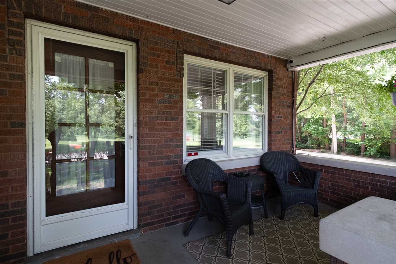 2103 Guilford Road Rockford, IL 61107 - Photo 2 of 25 Gallery Image 2