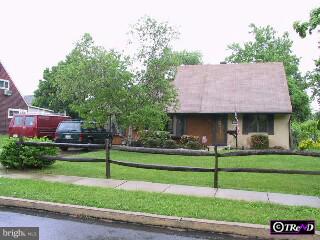 40 Underwood Road Levittown, PA 19056 - Photo 1 of 1 Gallery Image 1