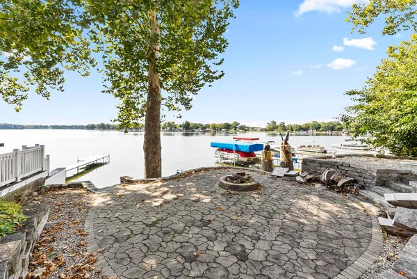 $720,000 | 7 Ems D7A Lane, Syracuse, IN 46567