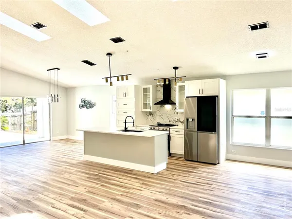 $425,000 | 154 Woodbury Pines Circle, Orlando, FL 32828