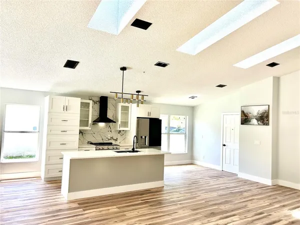 $425,000 | 154 Woodbury Pines Circle, Orlando, FL 32828