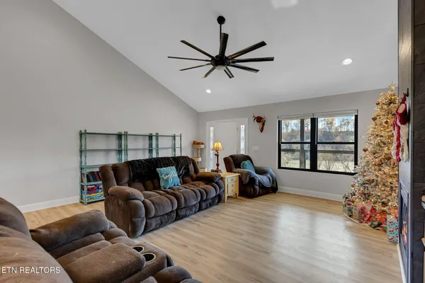 $614,999 | 1227 Holston Shores Drive, Rutledge, TN 37861