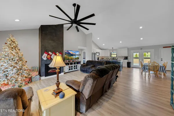 $614,999 | 1227 Holston Shores Drive, Rutledge, TN 37861