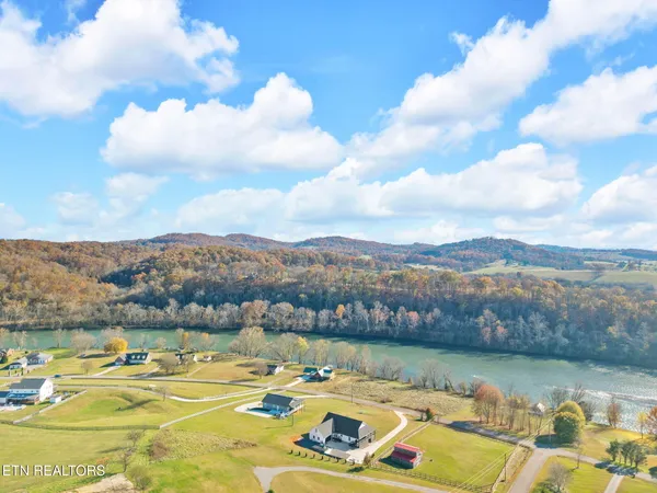 $614,999 | 1227 Holston Shores Drive, Rutledge, TN 37861