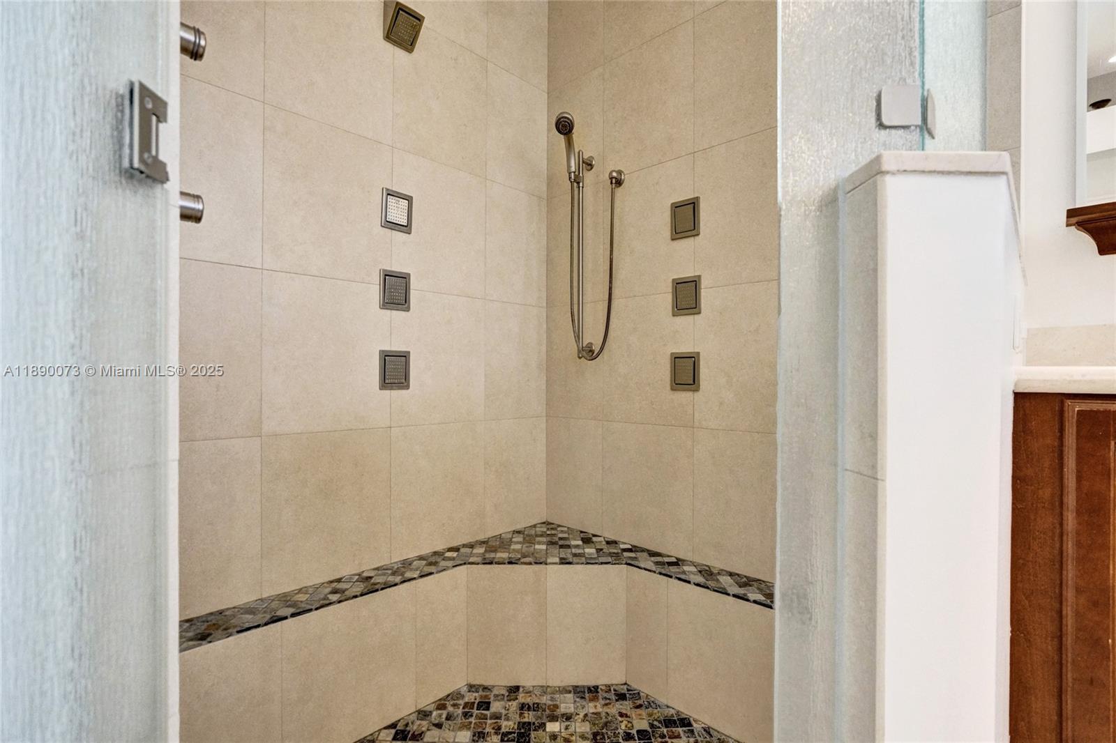 300 North 53 Avenue Hollywood, FL 33021 - Photo 49 of 77