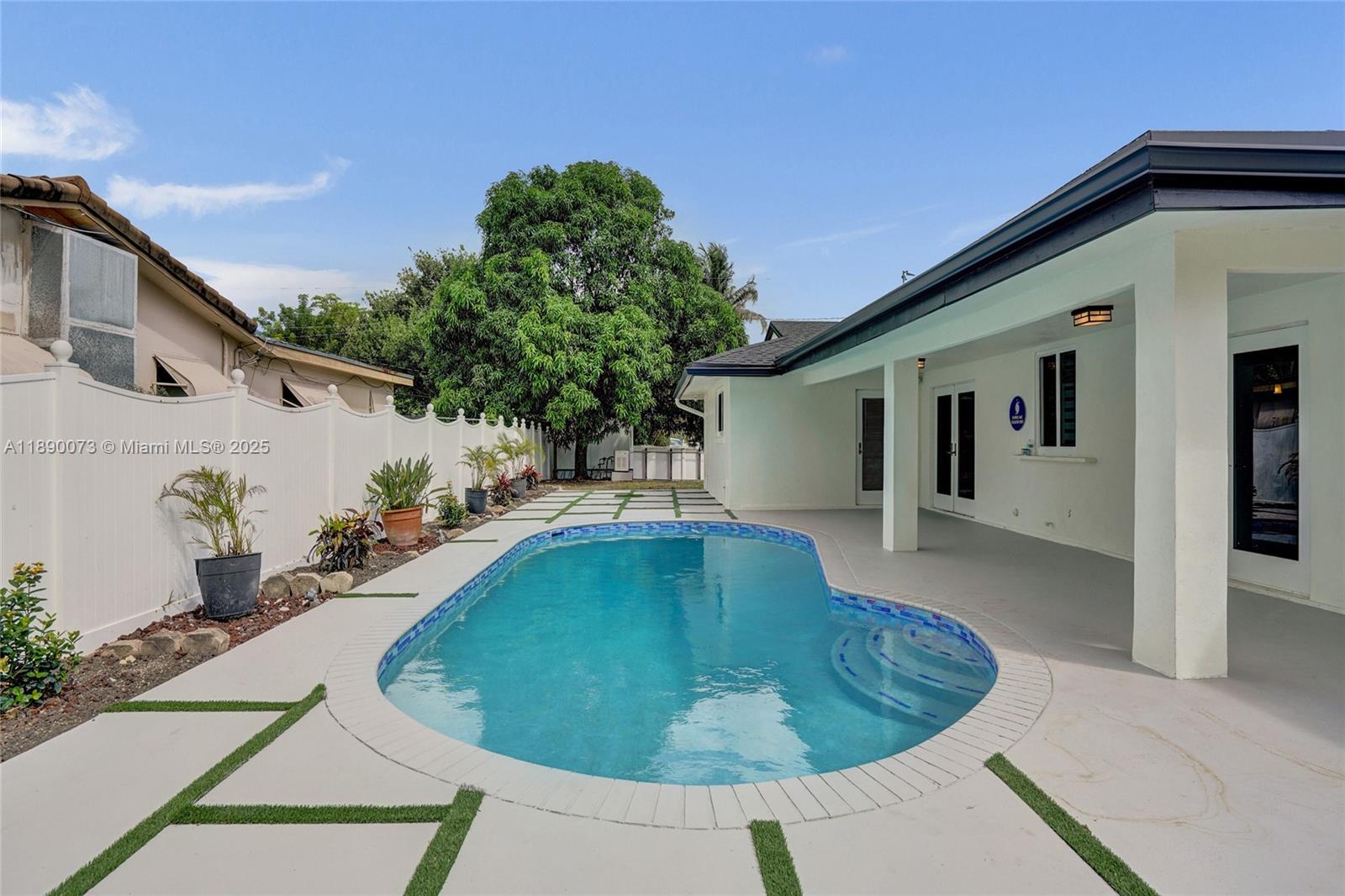 300 North 53 Avenue Hollywood, FL 33021 - Photo 59 of 77