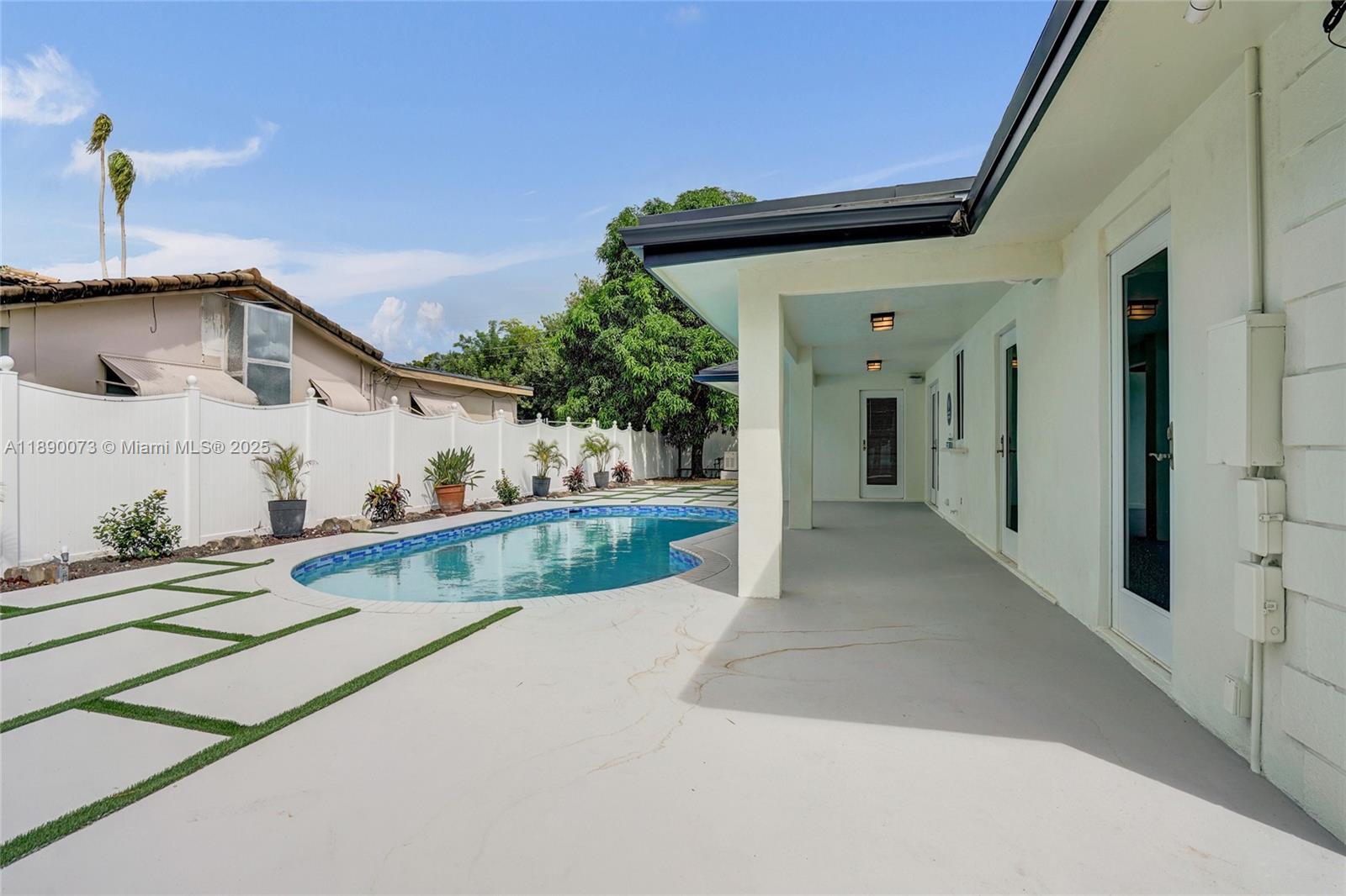 300 North 53 Avenue Hollywood, FL 33021 - Photo 60 of 77 a view of a house with a outdoor space