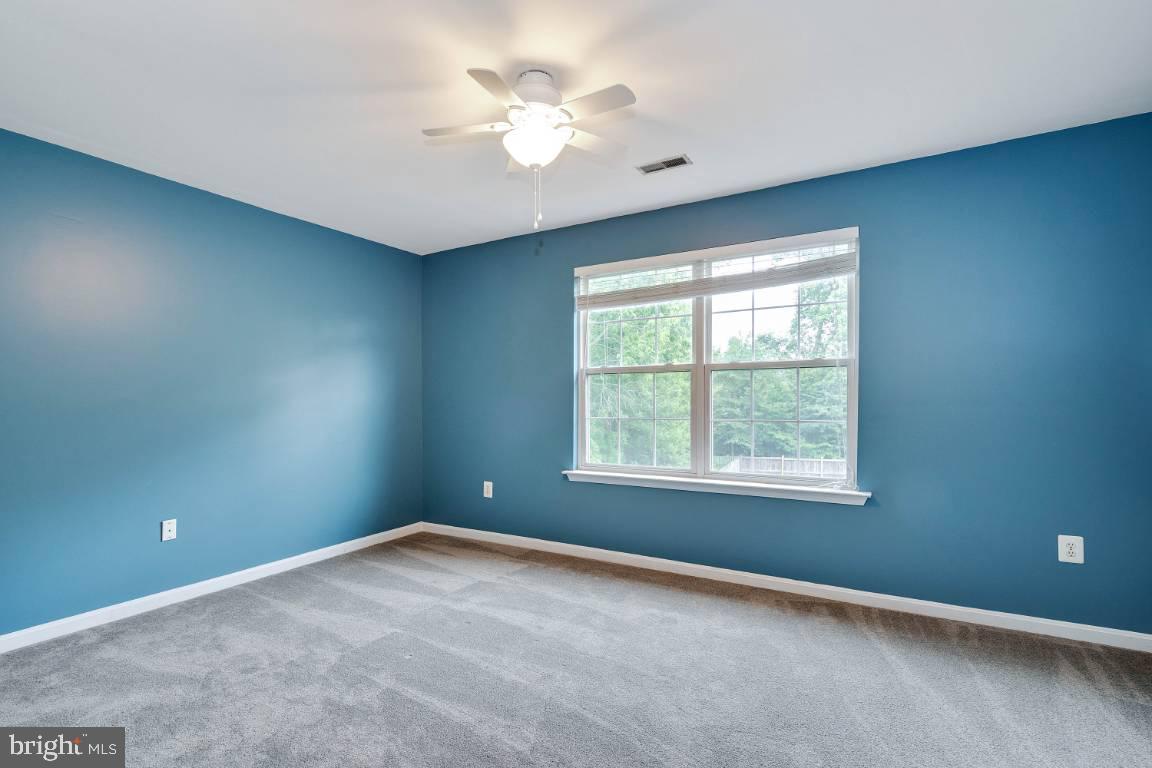 10657 Ashford Circle Waldorf, MD 20603 - Photo 21 of 44 Bedroom