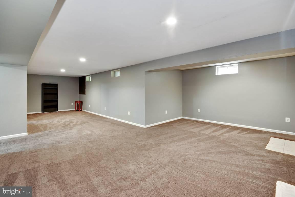 10657 Ashford Circle Waldorf, MD 20603 - Photo 23 of 44 Great room in basement