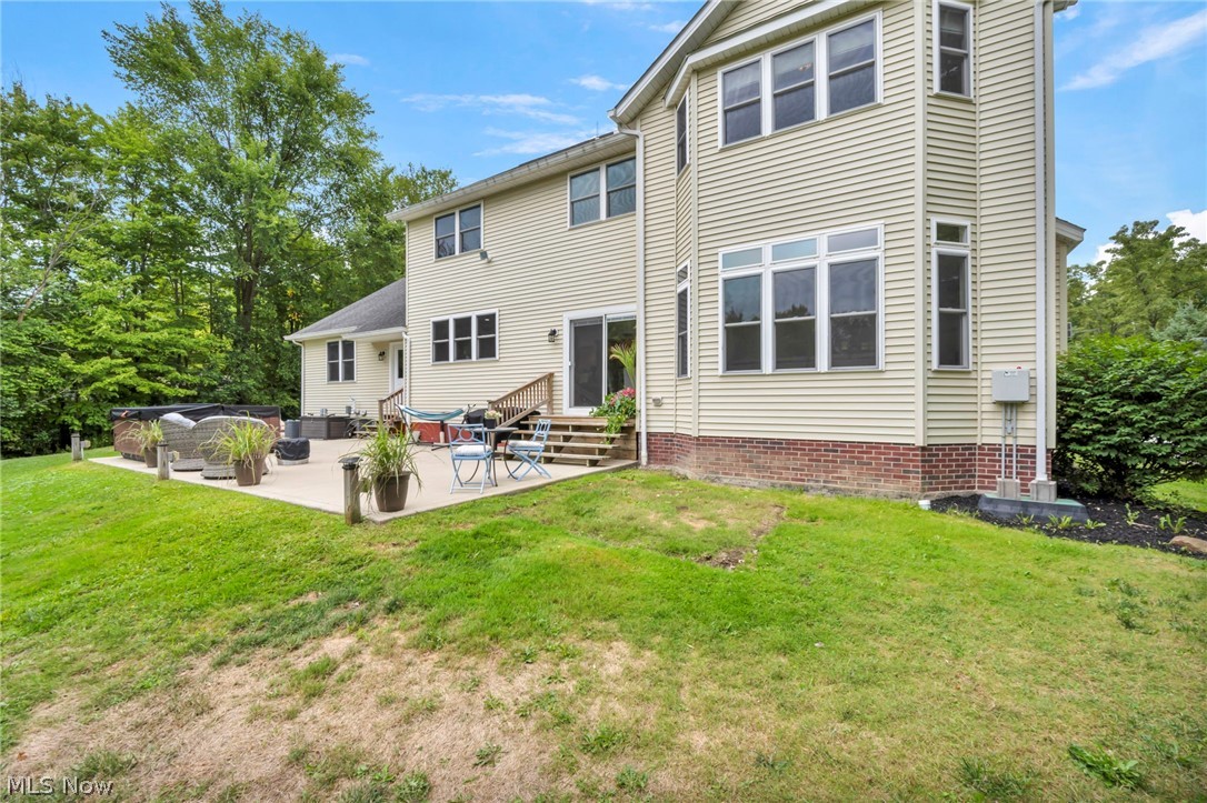 12105 Girdled Road Painesville, OH 44077 - Photo 12 of 50