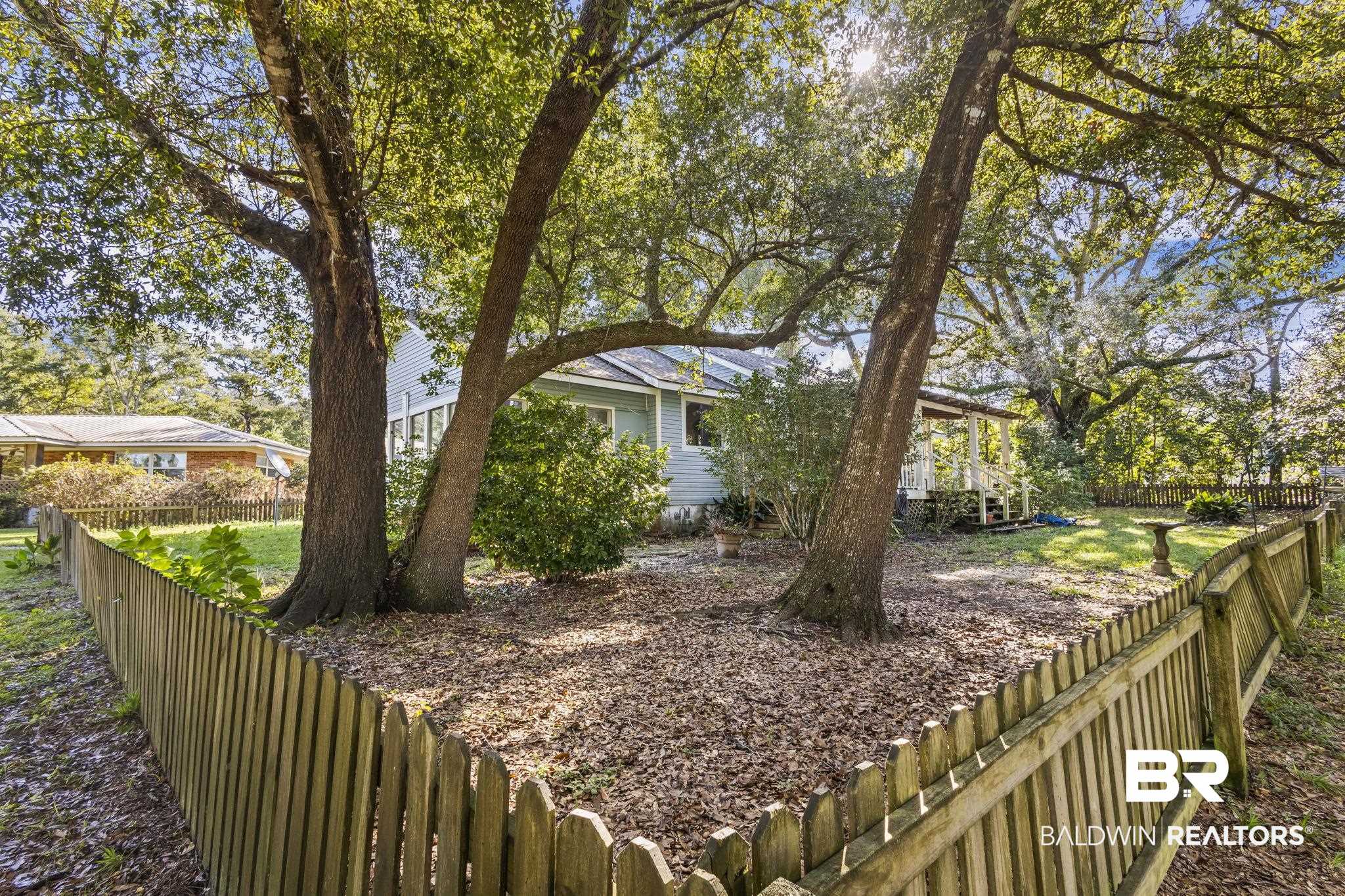 18696 Borck Road Gulf Shores, AL 36542 - Photo 24 of 47 View of yard