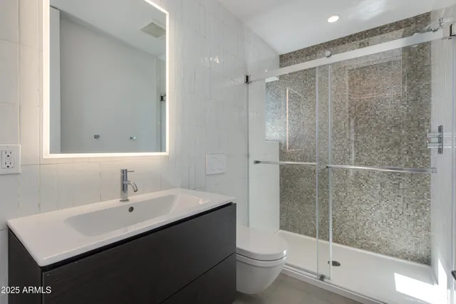 $7,000 | 1333 East Pomelo Grove Lane, Phoenix, AZ 85014