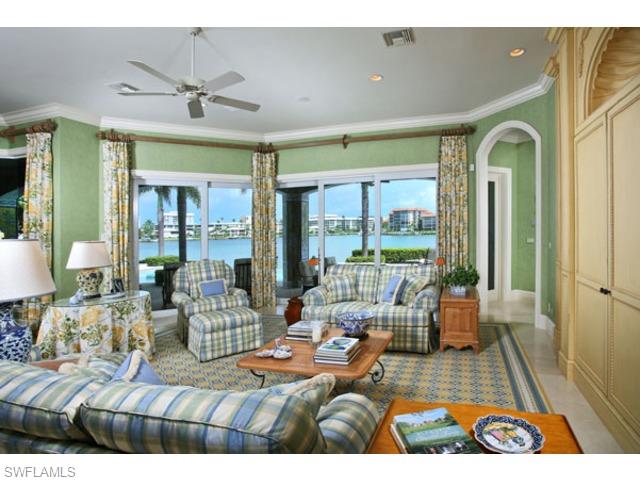 325 Windward Way Naples, FL 34103 - Photo 3 of 8 Gallery Image 3