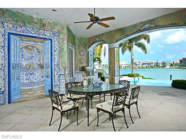 325 Windward Way Naples, FL 34103 - Photo 6 of 8 Gallery Image 6