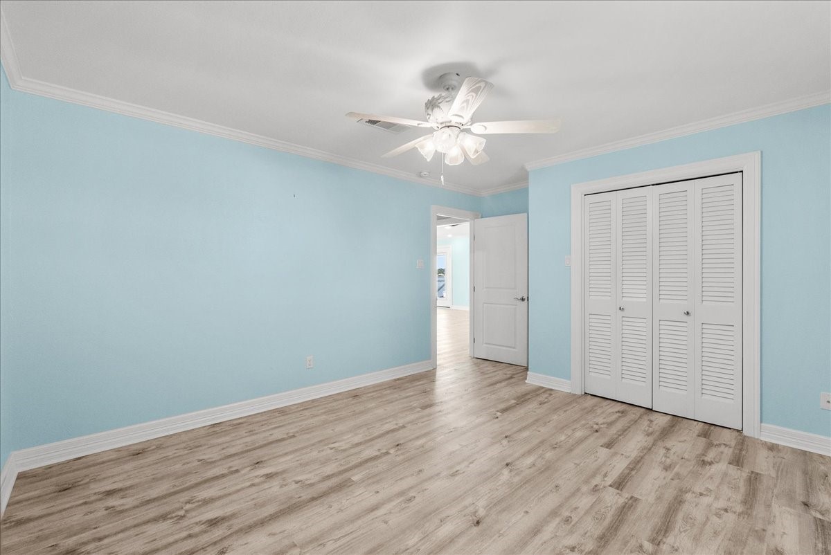 6 Trout Lane Freeport, TX 77541 - Photo 23 of 40 wooden floor in an empty room