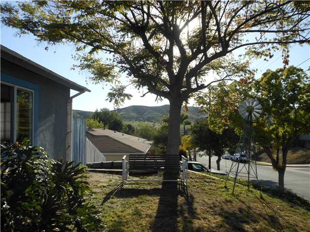 9241 Dalehurst Road Santee, CA 92071 - Photo 2 of 8