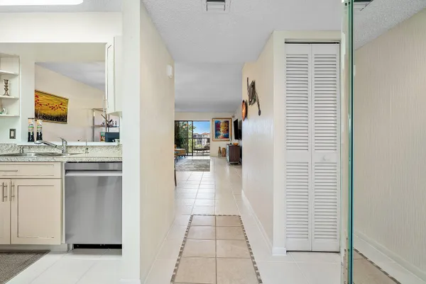 $295,000 | 6065 Pointe Regal Circle, Delray Beach, FL 33484